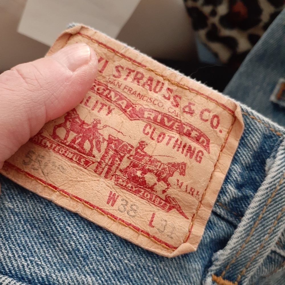 Levi mens jeans